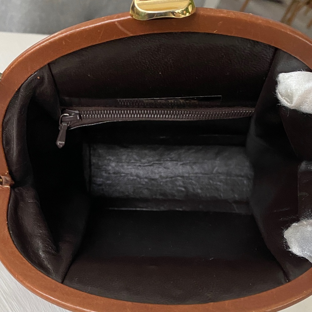 Vintage Bally Les Accessoires Dome-Shaped Saddle Leather Bag 1970s with COA - Picture 12 of 14